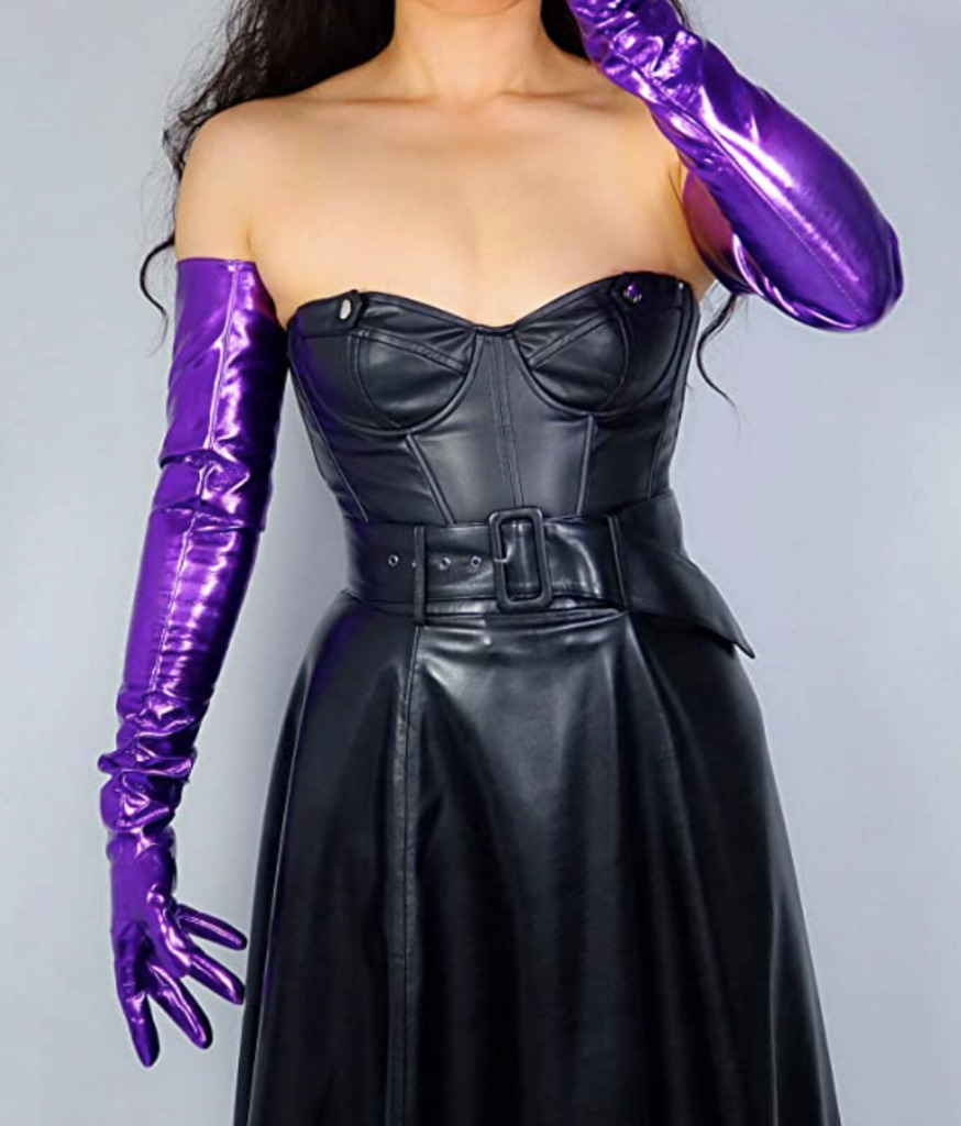 purple latex gloves