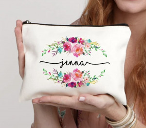 personalized makeup pouch