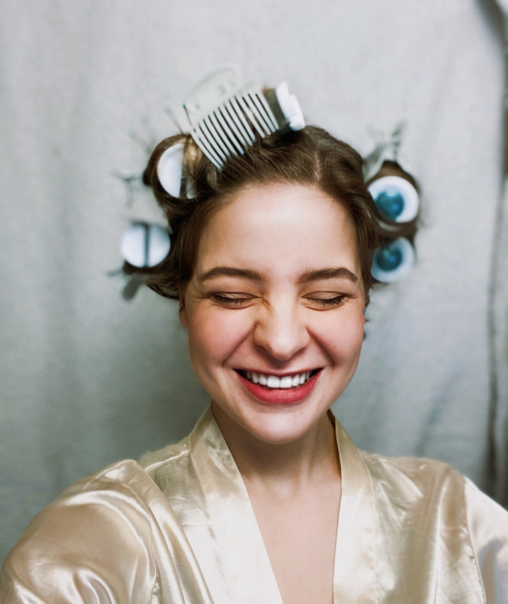 how to use hair rollers