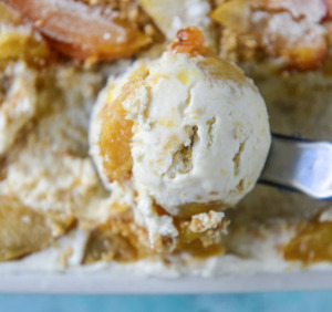 no-churn sugar roasted peach pie ice cream 