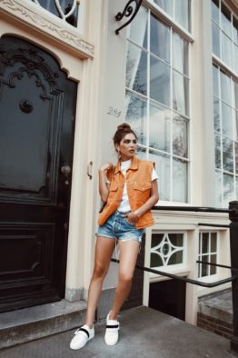 2b1233ab39e32a8eb314d9a8e85159147ee96194-ready-for-fall-in-amsterdam-with-zcd-montreal-6-1200