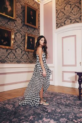 9b4bdad62f17e1f3ef44110c42fc6933a749eb73-buzzing-for-spring-6-1200